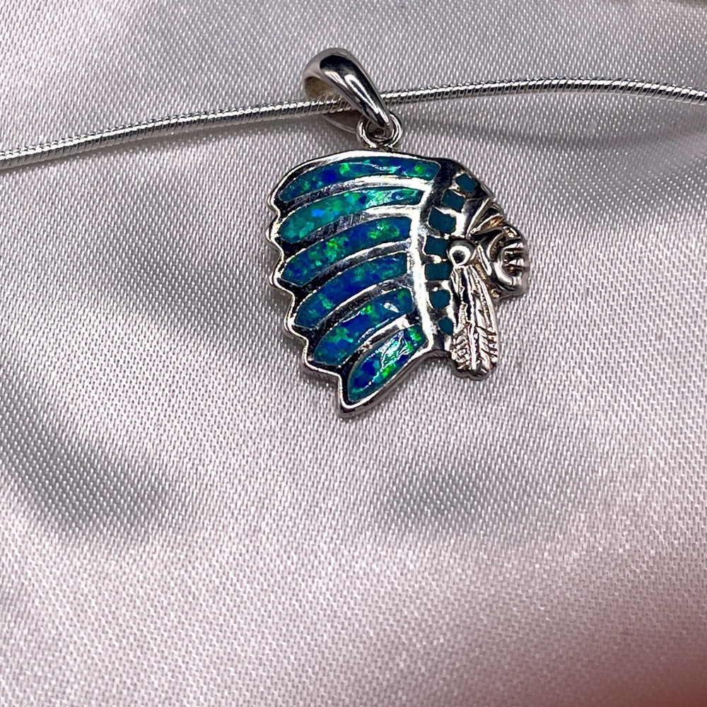 INDIAN HEAD FIRE OPAL STERLING SILVER (925) Necklace, NWOT,Unisex